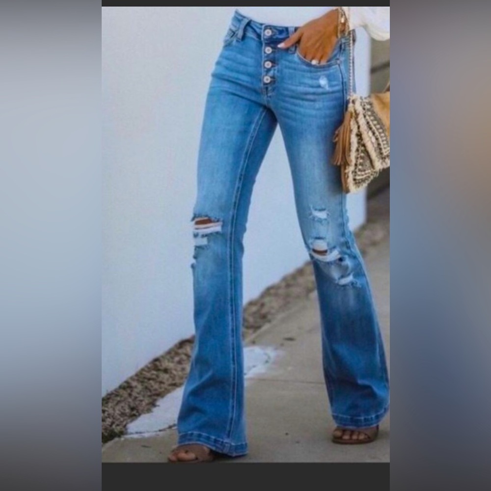 Women Kancan 11/29 jeans.
